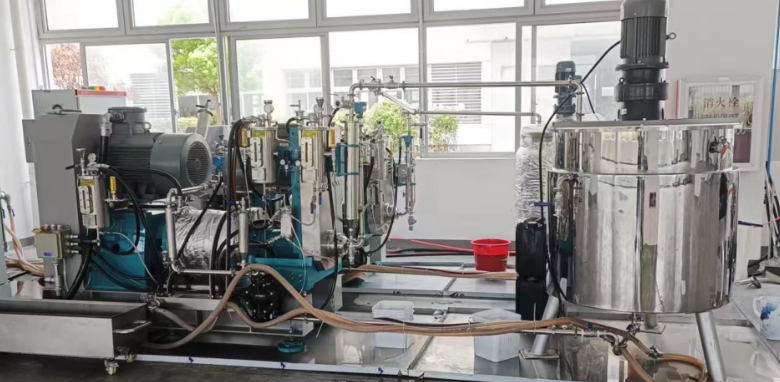 CNB-30LSD雙動力納米棒銷式砂磨機